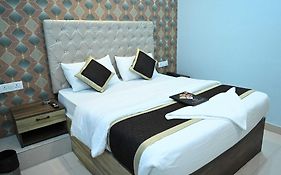 Hotel Glance Inn Patna 3*